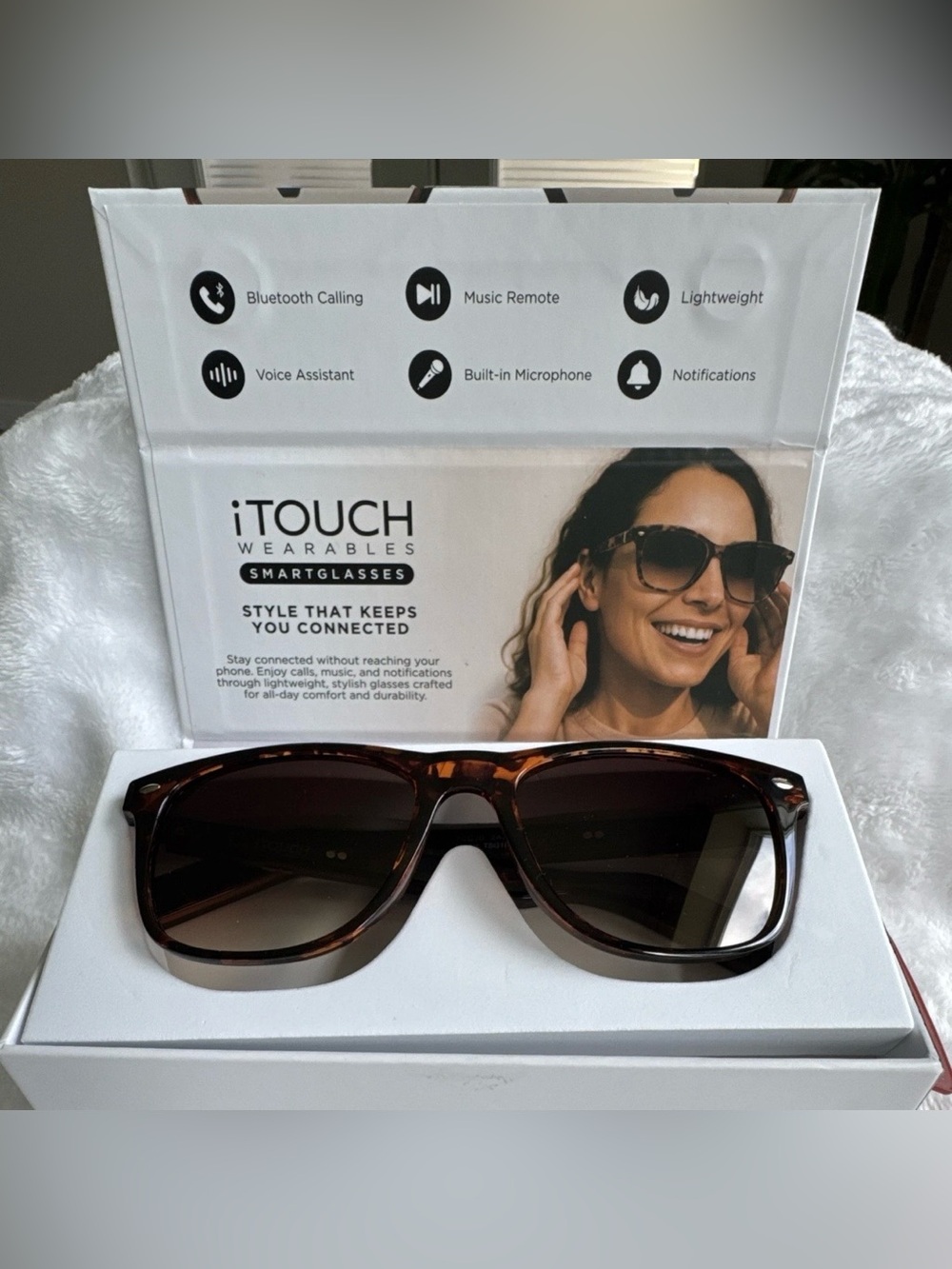 iTouch Wearables SMARTGLASSES Bluetooth Smart Glasses w/ Calling NIB